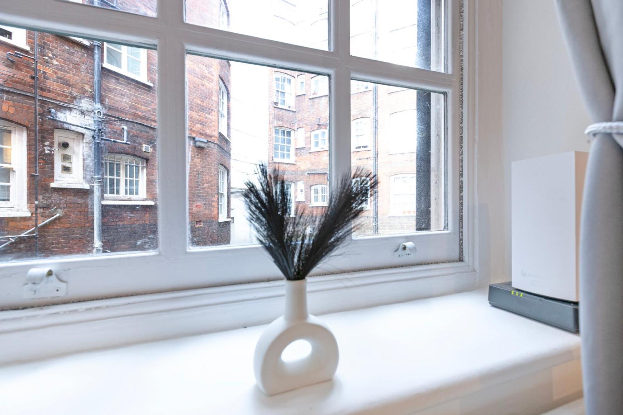 Beautiful One Bedroom Flat In Scott Ellis Gardens London Kültér fotó